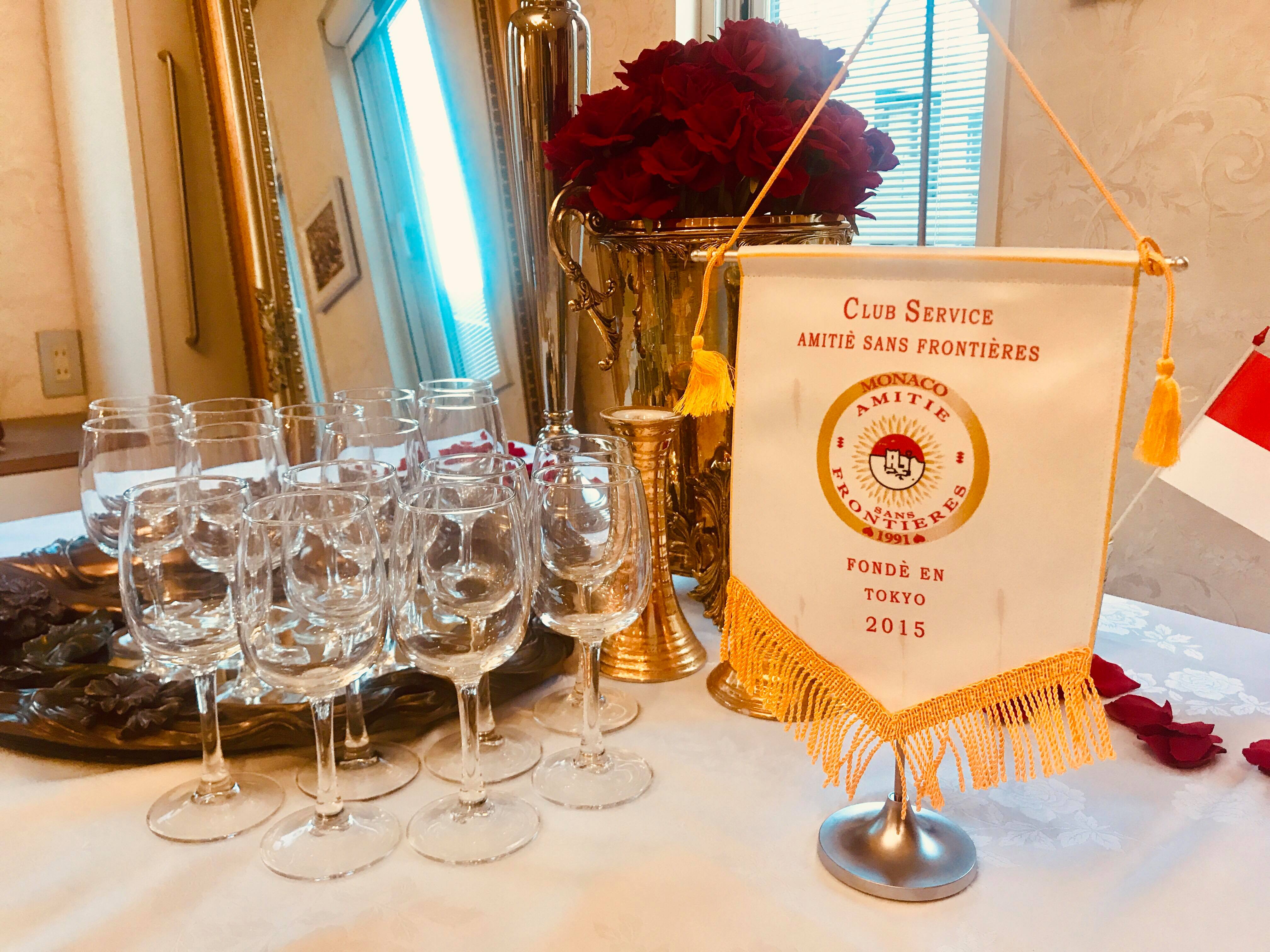 49896566_590435621403279_4585256675178446848_n