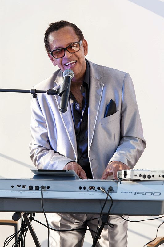 B4C049EA-DF17-4EBE-8CC7-4A18E8E30DEC