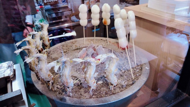 86E828FB-8A3A-43AD-AA45-B5CE491CB854