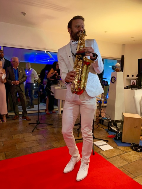 1E2ECF97-1A50-4A1C-AF44-D1E2E051282A