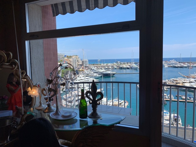 5595B61F-F87C-4716-A919-F10CBD791D1B