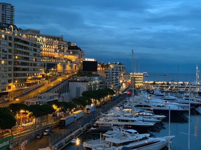 71017016-395A-4601-B8FE-770144E055B1