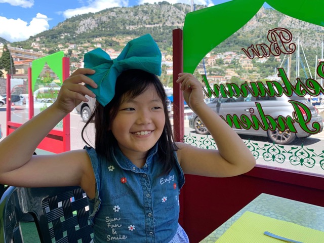 9D93B355-5F49-4743-A148-FF5832F7D52C