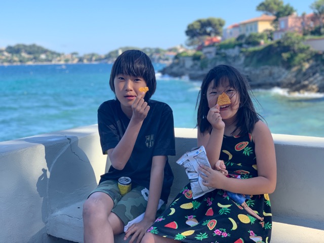 AB3C5DBC-05AE-4F44-BF92-9F0CDED88520