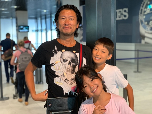 FDC2EC95-3E7B-4DF7-9409-E5E89FD90175